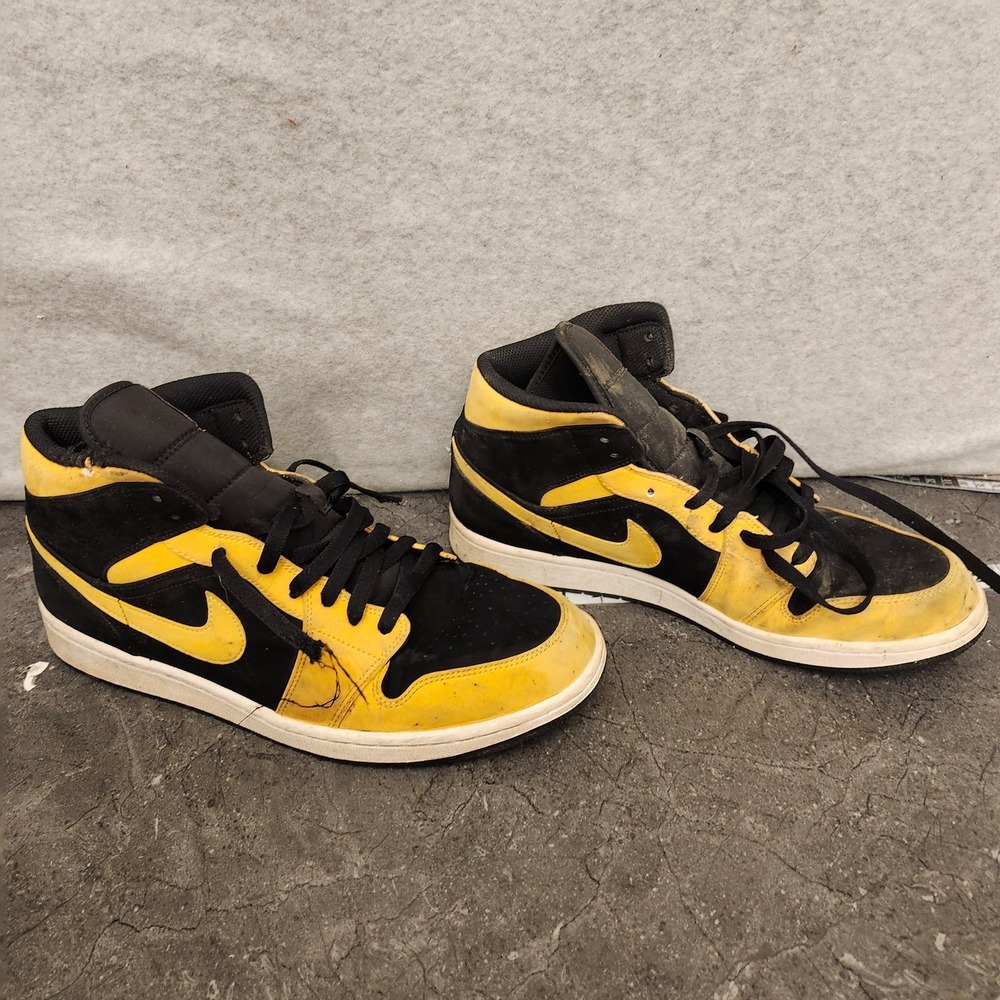 Nike Air Jordan 1 Retro Mid Reverse New Love Black Gold 554724 071 Men's Size 11